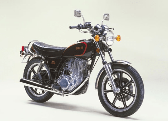 SR400初期型-キャストホイール