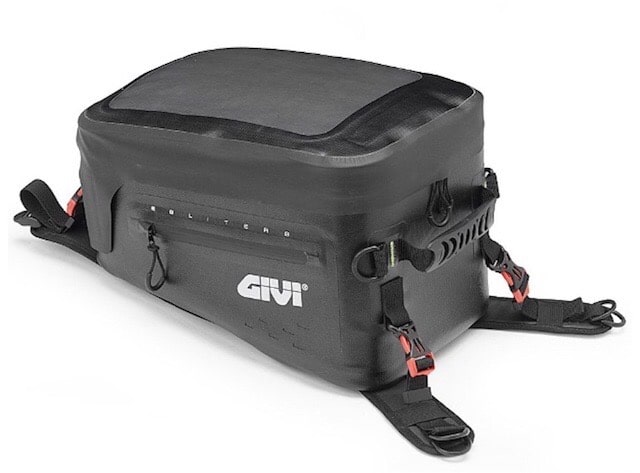 GIVI 防水タンクバッグ